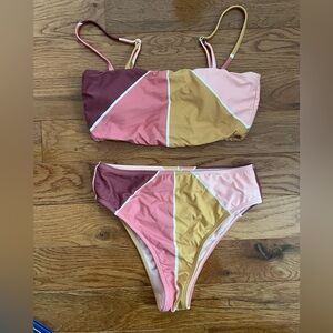 Billabong color block bikini